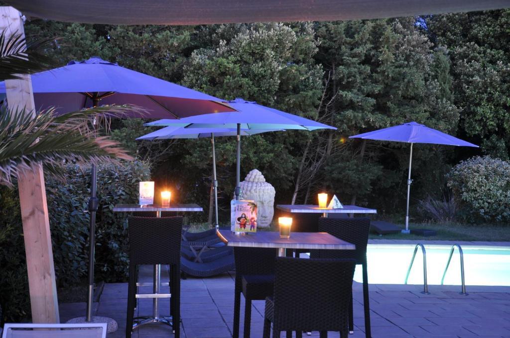 De La Vierge Noire Hotel 3*