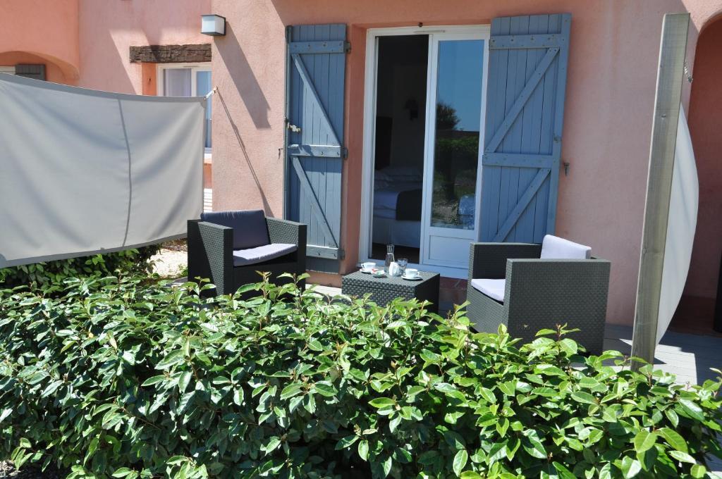 De La Vierge Noire Hotel 3*