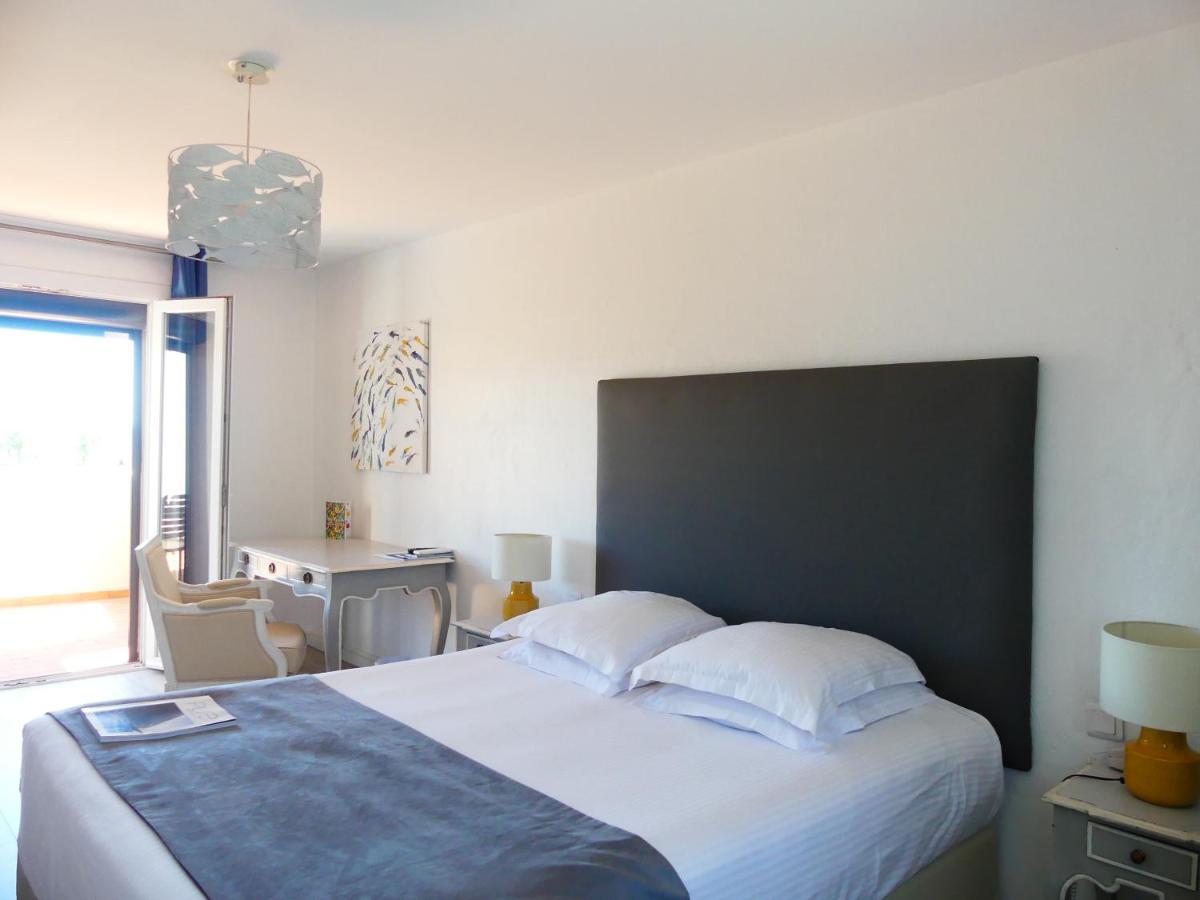 De La Vierge Noire Hotel Sainte-Maxime